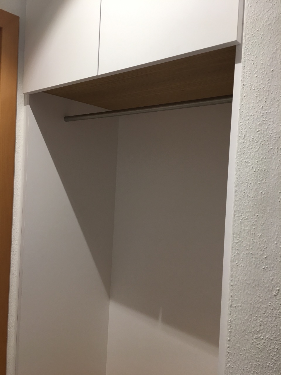 Minigarderobe passgenau.