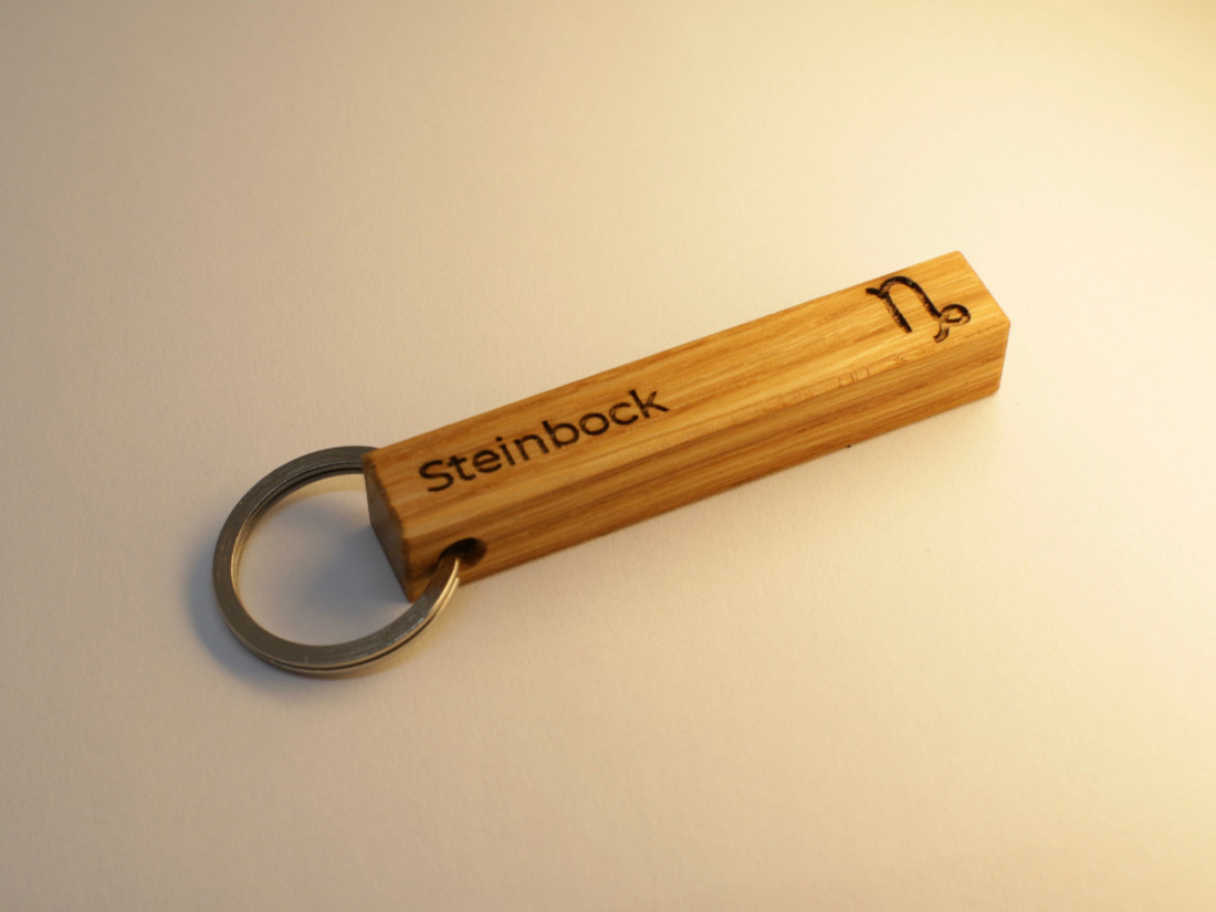 Schlüsselanhänger mit Sternzeichen Steinbock als persönliches Geschenk.